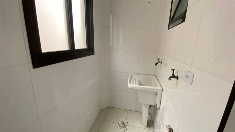 Imagem APARTAMENTO COM 73.75 m² - GUILHERMINA - PRAIA GRANDE SP