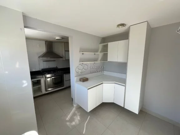 Imagem Imóvel à venda na Praia do Pecado, Macaé-RJ: Apartamento de 3 quartos com suíte, sala ampla e 2 vagas de garagem