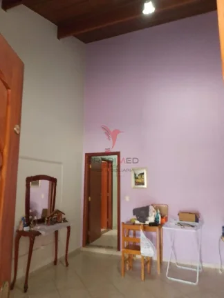 Imagem Vendo ou troco Casa de esquina no Jardim Botânico em São Pedro