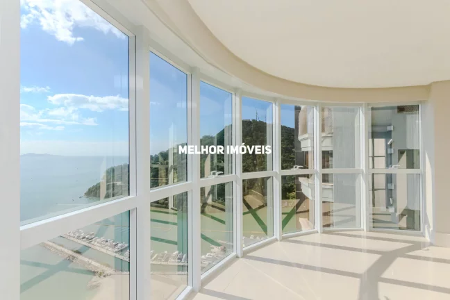 Imagem Apartamento Frente Mar com 04 suítes sendo 01 máster em Balneário Camboriú.