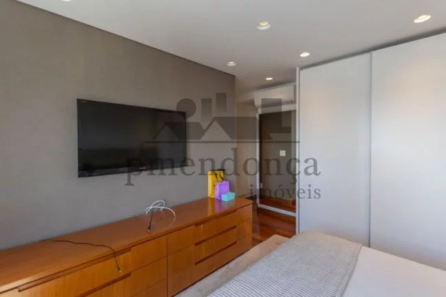 Imagem Apartamento à venda em Perdizes com 4 suítes e 4 vagas, 230m2
