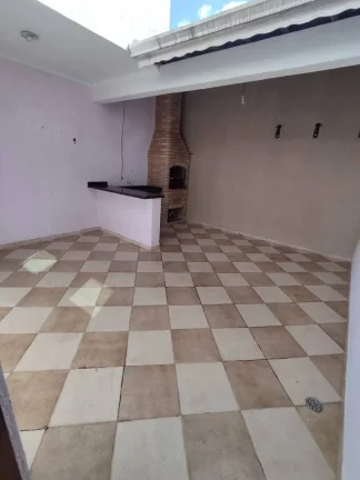 Imagem Sobrado para Locação em Santo André - Conforto, Espaço e Excelente Local.