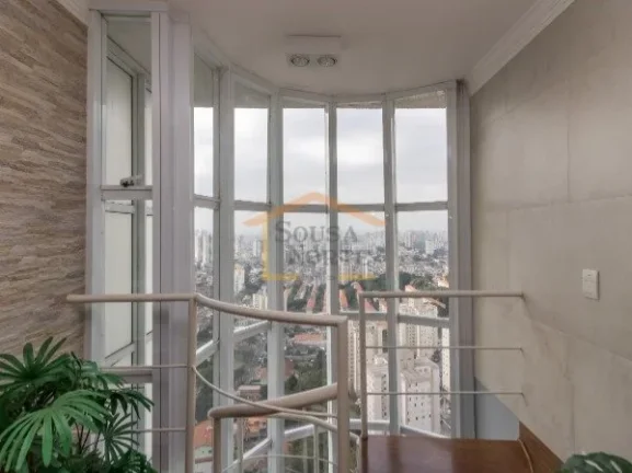 Imagem Cobertura duplex com 134m², mobiliado, com 3 dormitórios, sendo 1 suite, sala para dois ambientes,...