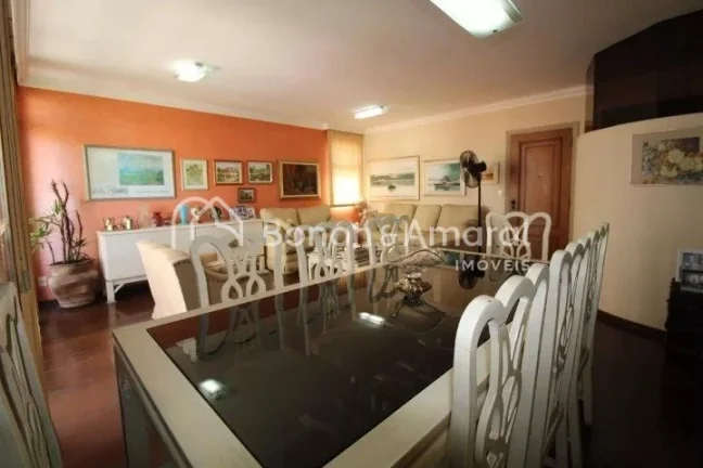 Imagem Este espaçoso apartamento de 4 quartos, sendo 2 suítes, é perfeito para quem busca conforto e com...