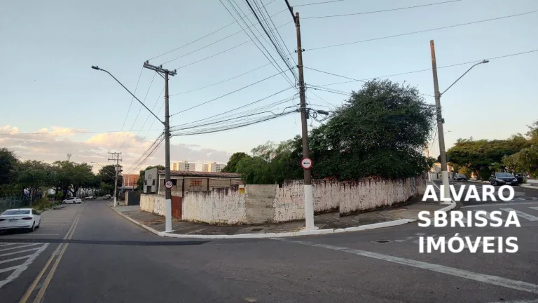 Imagem Oportunidade. ESQUINA Terreno à venda, 1237 m² por R$ 3.000.000 - Jardim Padre Bento - Itu/SP.