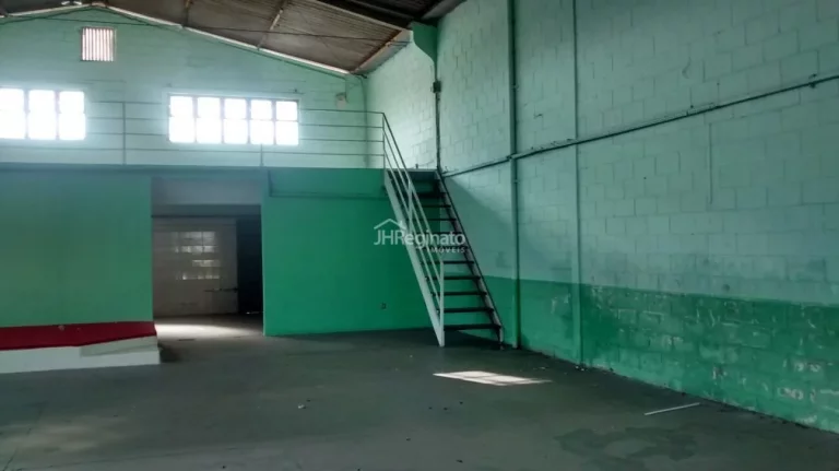 Imagem Oportunidade única de adquirir um pavilhão logístico com 317
