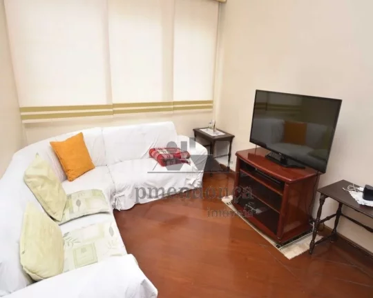 Imagem Amplo apartamento de 186m², planta original com 4 dts, sendo que abriu um para o living, 3 dormitó...