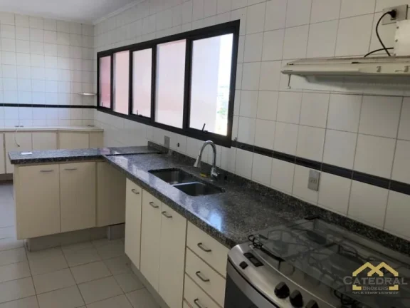Imagem Apartamento 4 dormitórios e 385 m², a venda no Centro de Jundiaí/SP