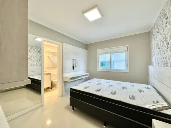 Imagem Apartamento 4 Dormitórios - Bairro Zona Nova