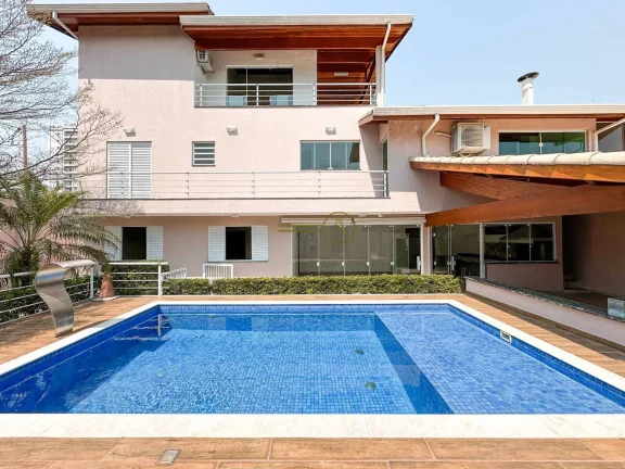 Imagem Triplex a venda Centro de Peruíbe Porteira fechada de Esquina