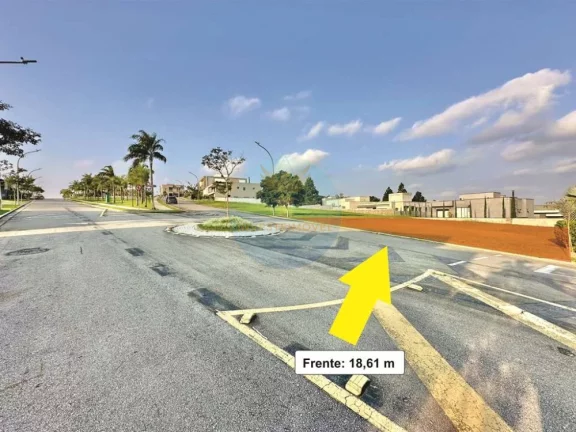 Imagem Terreno em Condomínio a Venda no bairro Granja Viana - Carapicuíba, SP