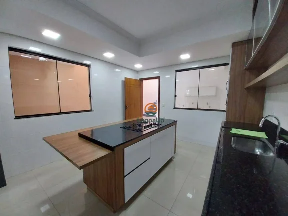 Imagem Casa com 3 dormitórios à venda, 129 m² por R$ 780.000,00 - Lundceia - Lagoa Santa/MG