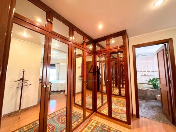 Imagem Apartamento no Campo Belo com 3 suítes - venda ou alugar.
