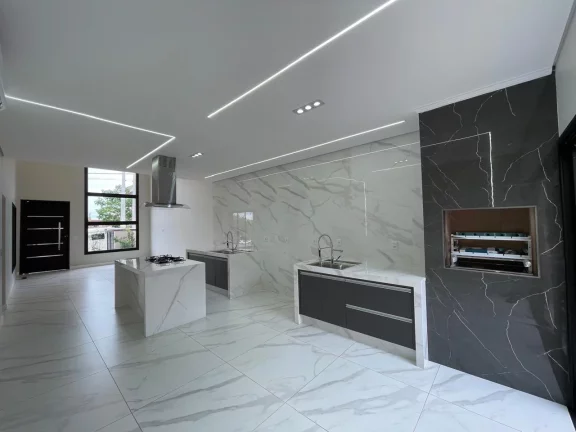 Imagem Casa Espetacular à Venda no Condomínio Portal Ville Jardim Europa, em Boituva