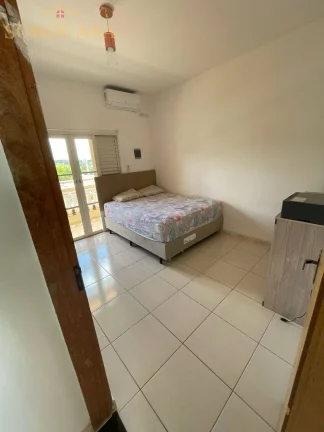 Imagem Casá à Venda - 2 dorm - Jd. Itália - Eden