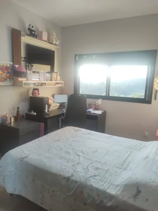Imagem Linda Casa à Venda no Condomínio Terras de Santa Cruz!