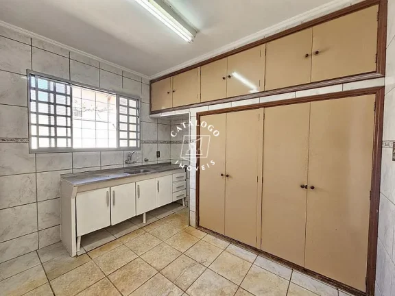 Imagem Casa a Venda no bairro Independência - Ribeirão Preto, SP