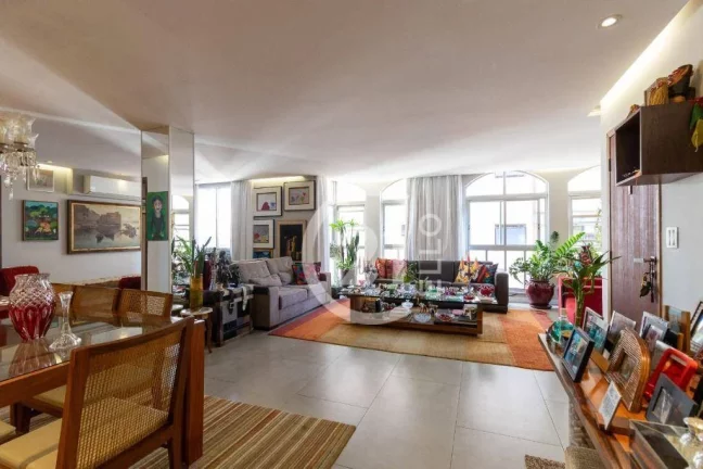 Imagem Jardins, rua fechada, com 3 dormitórios, 142 m²
