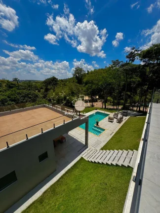 Imagem Casa de Campo à Venda no Condomínio Portal Ouro Verde – Atibaia