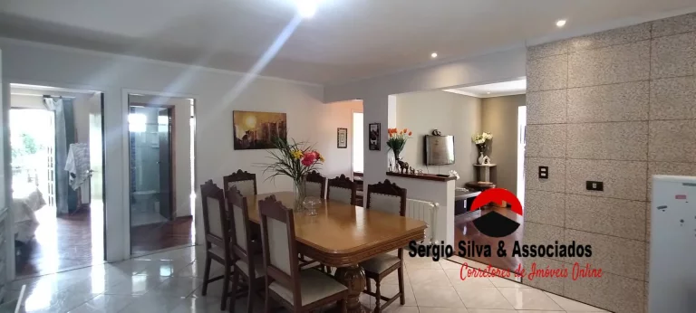 Imagem Casa a Venda na Região da Vila Natal em Campos do Jordão -SP.
