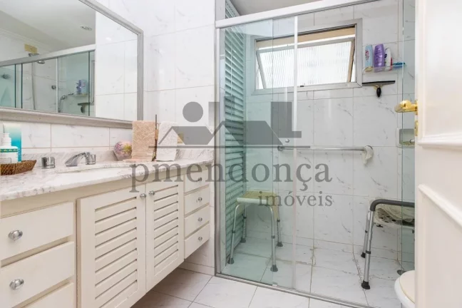 Imagem Apartamento reformado, com vista panorâmica para o Parque Villa Lobos.