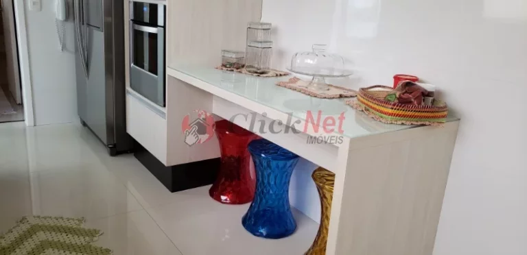 Imagem Lindo apartamento todo mobiliado à venda, de fino acabamento no Centro, São Bernardo do Campo, com 3 suítes, 3 vagas, 155 m².