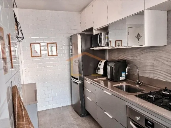 Imagem Apartamento 57m², 2 dormitórios, banheiro, varanda envidraçada, cozinha equipada, rico em planeja...