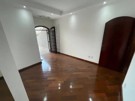 Imagem sobrado Maravilhoso com3 dormitórios 1 Suíte e 2 Vagas de Garagens