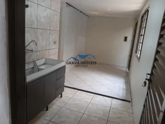 Imagem Casa 3 dormitórios para Venda em Sarandi, Conjunto Residencial Mauá, 3 dormitórios, 1 banheiro, 1 vaga