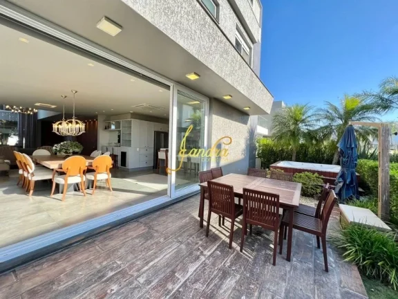 Imagem Sobrado Beira Lago Mobiliado e decorado