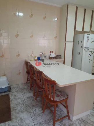 Imagem Sobrado à venda 4 Quartos, 2 Suites, 3 Vagas, 210M², Parque Tomas Saraiva, São Paulo - SP
