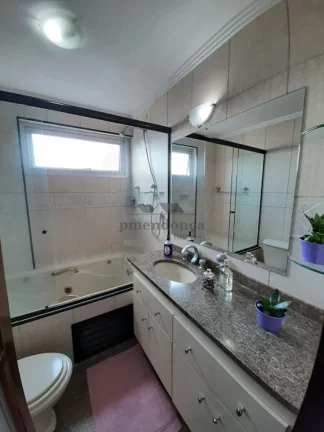 Imagem Apartamento no Sumaré com 3 quartos (01 suí­te) e 03 vagas, 136m2
