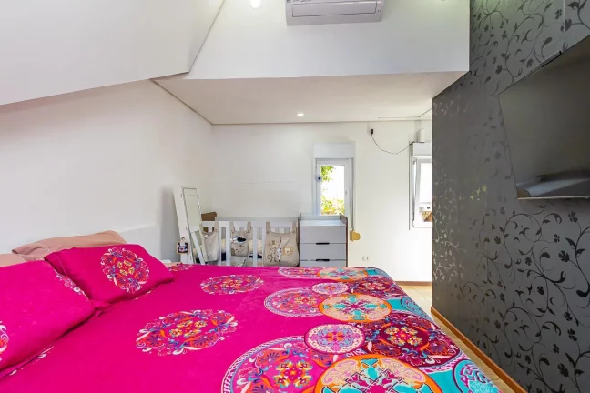 Imagem Casa Residencial de 3 quartos no bairro Campo Comprido