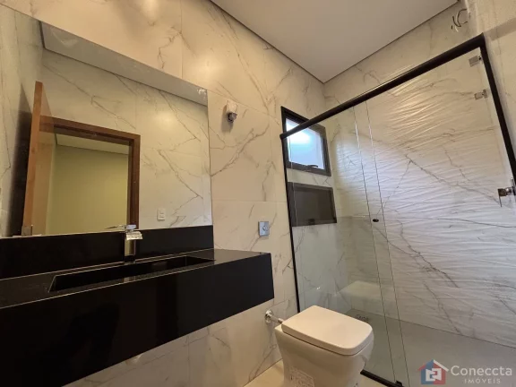 Imagem Casa Alto Padrão à Venda no Campos Elíseos em Patos de Minas – 3 Quartos, Piscina e Área Gourmet