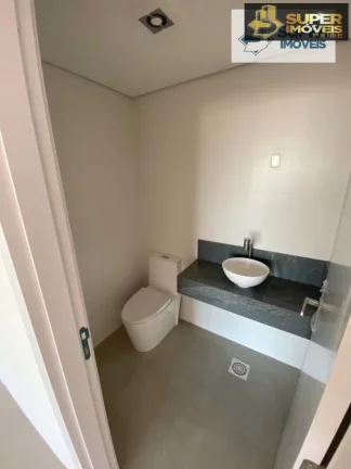 Imagem Apartamento Alto Padrão para Venda em Centro Pelotas-RS - 16
