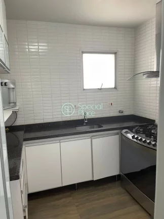 Imagem Apartamento com 73m²,02 dormitórios, 02 banheiros, 01 suíte, 01 vaga de garagem. Prédio com laze...