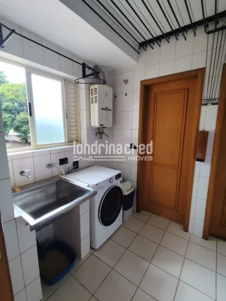 Imagem Apartamento à Venda no Condomínio Four Seasons Residence com 3 Dormitórios, 1 Suíte e 2 Vagas de Garagem