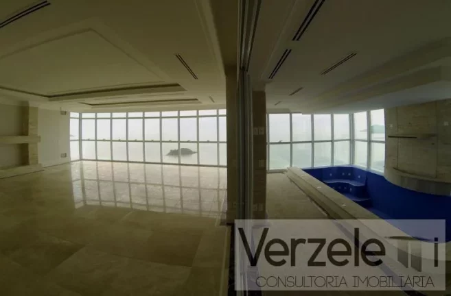 Imagem Frente ao Mar para Venda em Balneário Camboriú / SC no bairro Centro