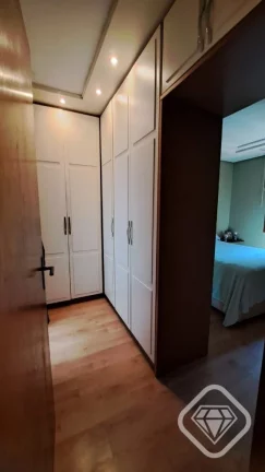 Imagem Casa em condomínio no bairro Ipanema, zona sul de Porto Alegre.

Charmosa casa semi mobiliada, com ...