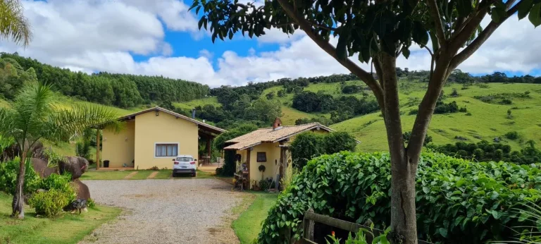 Imagem Lindo sítio em Pedra Bela