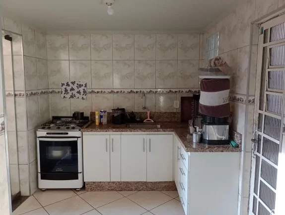 Imagem Casa com 3 dormitórios à venda, 245 m² por R$ 650.000,00 - Vila Perreli - Poá/SP