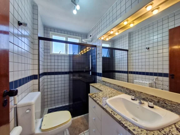 Imagem Imperdível apartamento à venda na Riviera de São Lourenço Módulo 03: 4 quartos, 1 suíte, 2 salas, 1 vaga, 131,06m²!