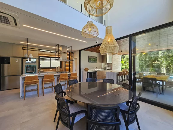 Imagem Casa de Luxo no Módulo 16 da Riviera de São Lourenço