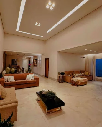 Imagem Casa de Alto Padrão à Venda – Rua 12, Vicente Pires – DF