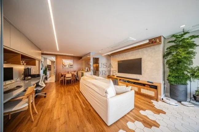 Imagem Apartamento com 109m², 2 dormitórios, sendo 2 suites, 3 banheiros no total e 2 vagas de garagem. P...