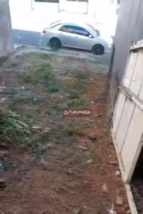 Imagem Terreno à venda, 125 m² por R$ 170.000,00 - Jardim Cerejeiras - Arujá/SP