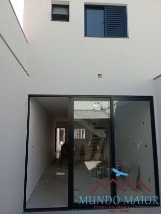 Imagem Sobrado com 2 Quartos e 3 banheiros à Venda, 115 m por R$ 750.000 -Utinga!