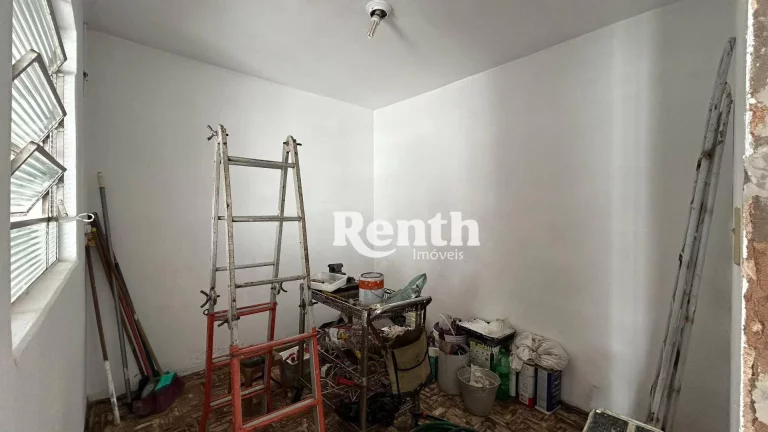 Imagem Casa com 2 dormitórios à venda, 114 m² por R$ 275.000,00 - Estádio - Rio Claro/SP