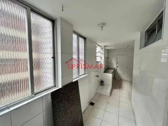 Imagem Oportunidade apartamento na praia do embaré em Santos, 1 vaga