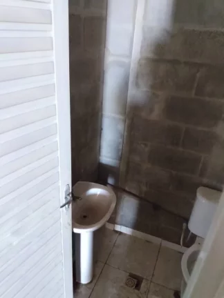 Imagem Barracão novo com excelente localização, frente para rodovia. *, *Área construída: 250 m², . P...